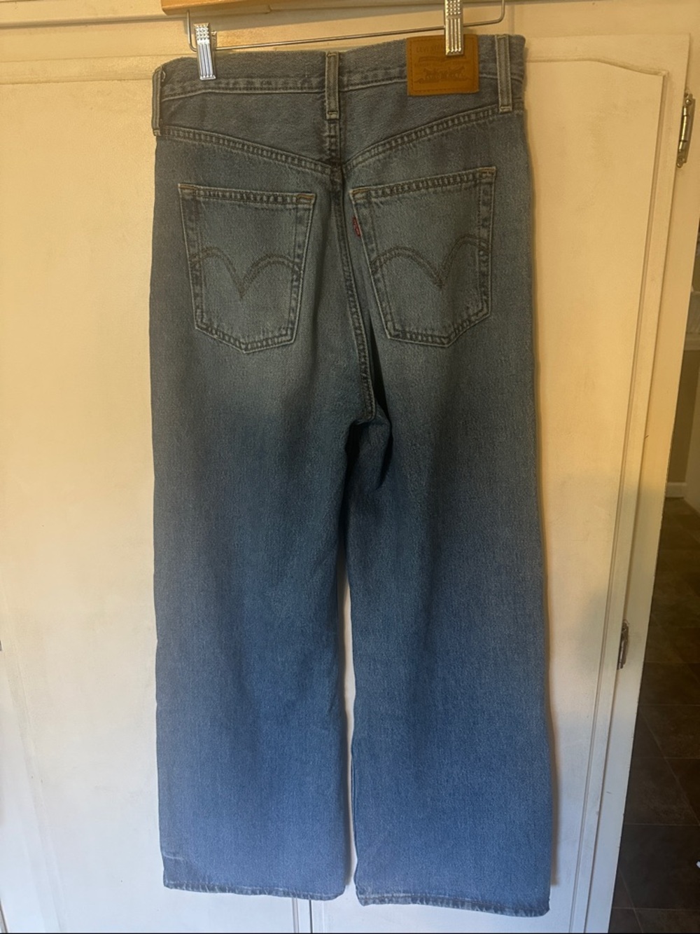 LEVI’S Premium Ribcage Wide Leg Jeans - Picture 15 of 16